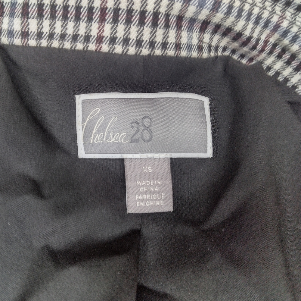 Chelsea28 Plaid Blazer Size XS - Picture 14 of 14
